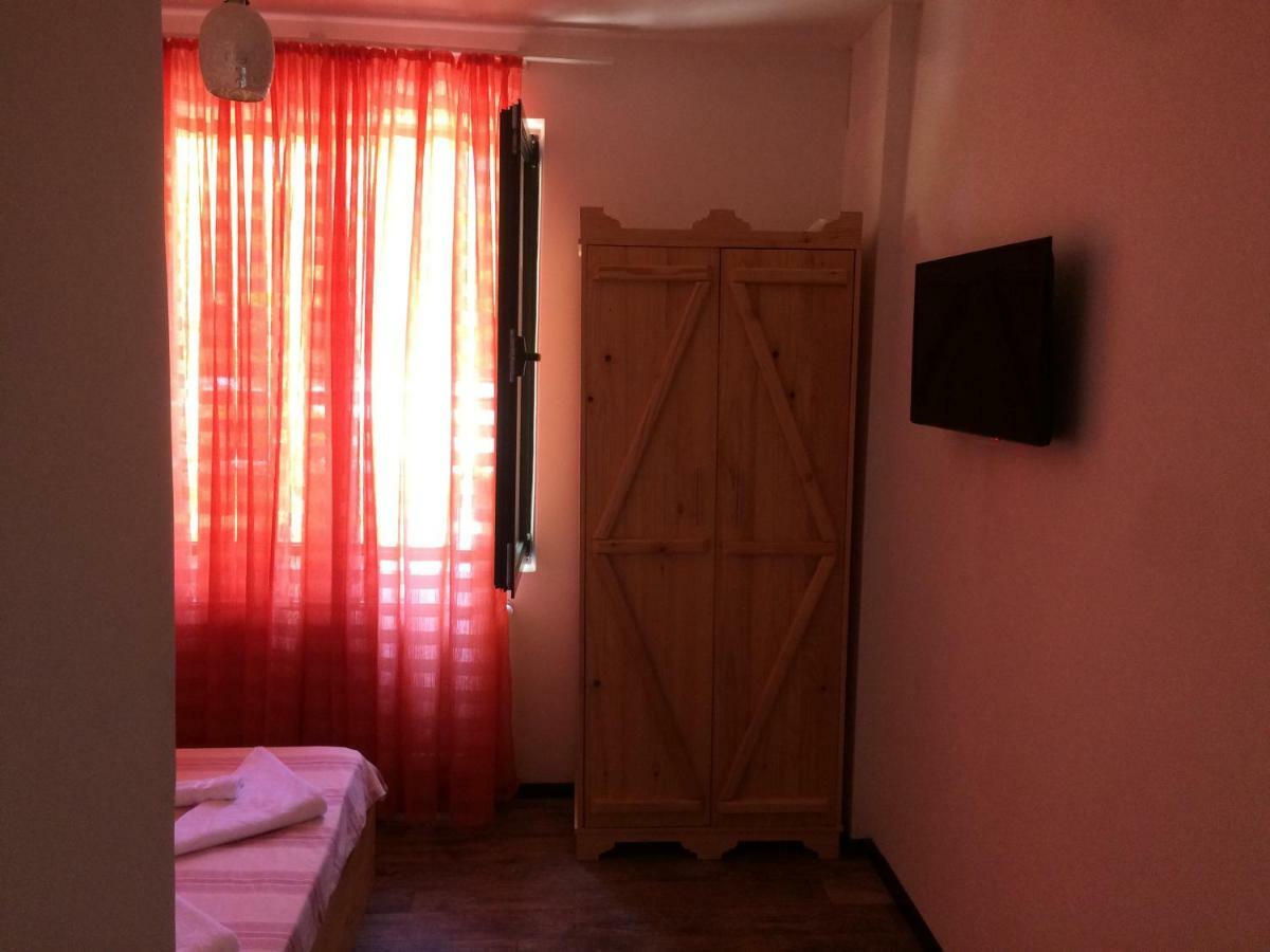 Villa Portina Амбролаури Екстериор снимка